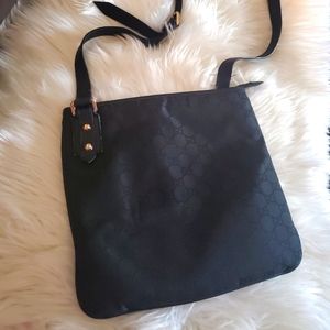 COPY - Gucci Nylon Jolicoeur Charms Messenger bag Medium black purse